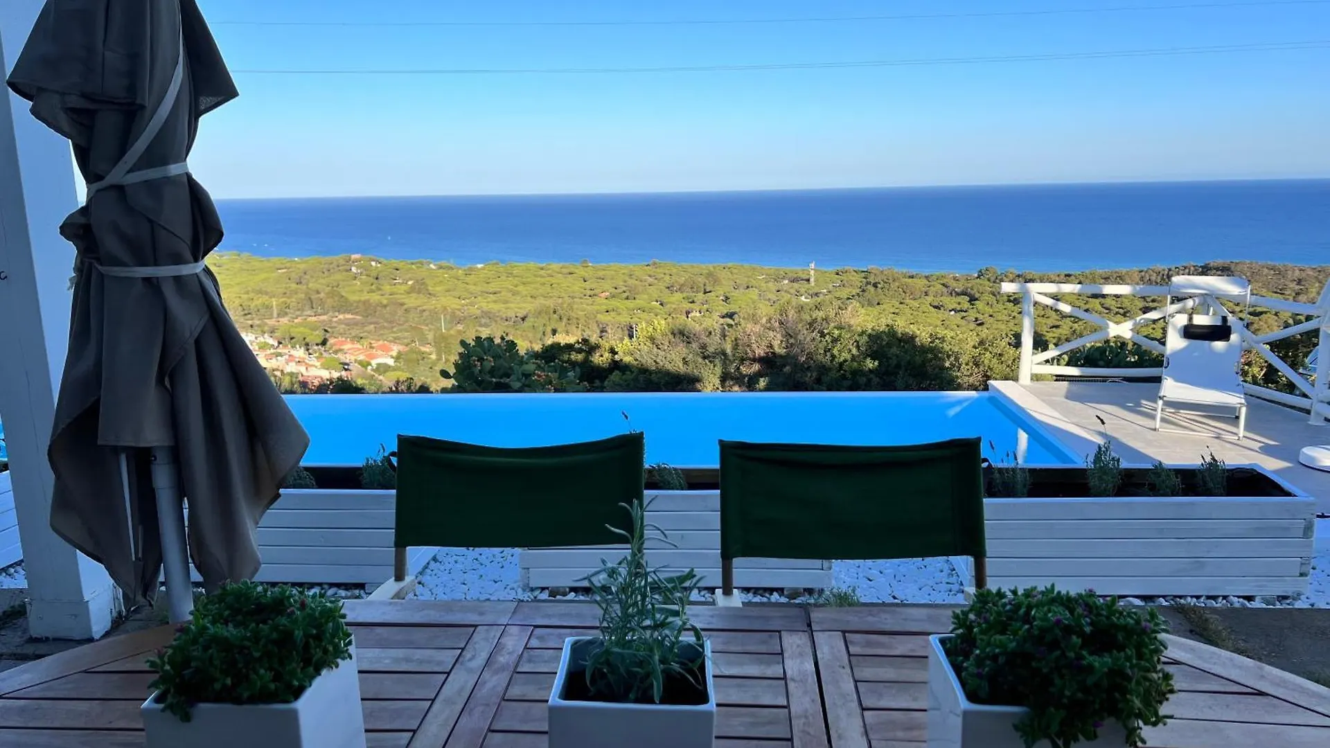 Villa Elicis Pinus Village