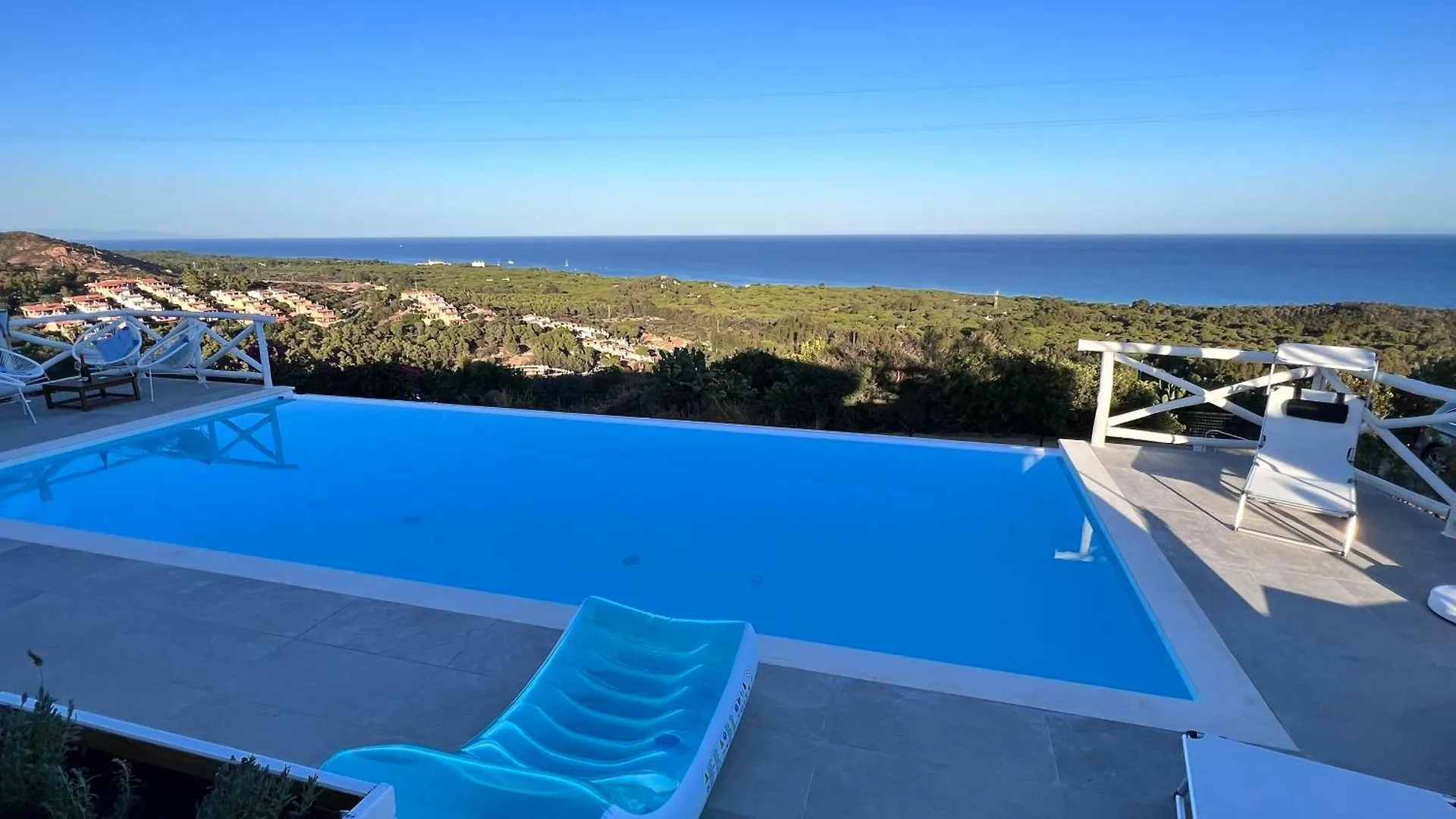 Villa Elicis Pinus Village
